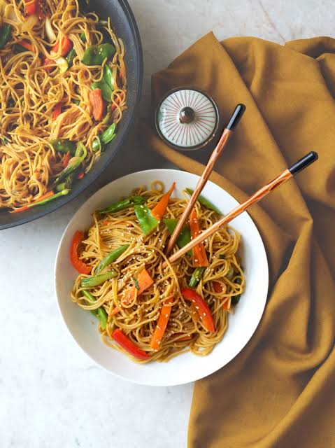 chilli garlic chowmin