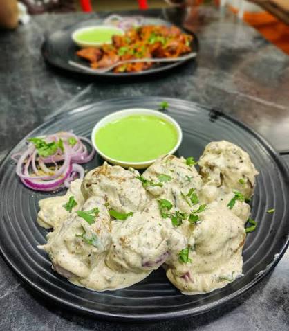 Veg Afghani Momo