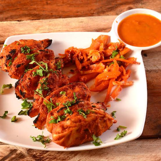Achari Paneer Momo